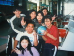 �Ӥ�09
